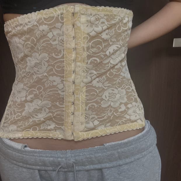 Otu Vintage 코르셋