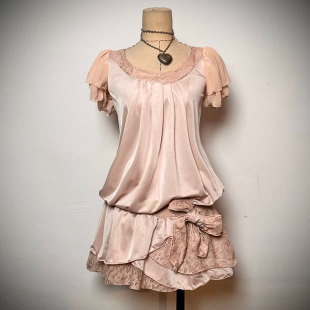 새틴 퍼프 원피스