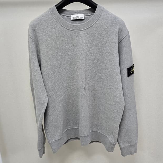 스톤아일랜드 맨투맨 xl사이즈 105 판매