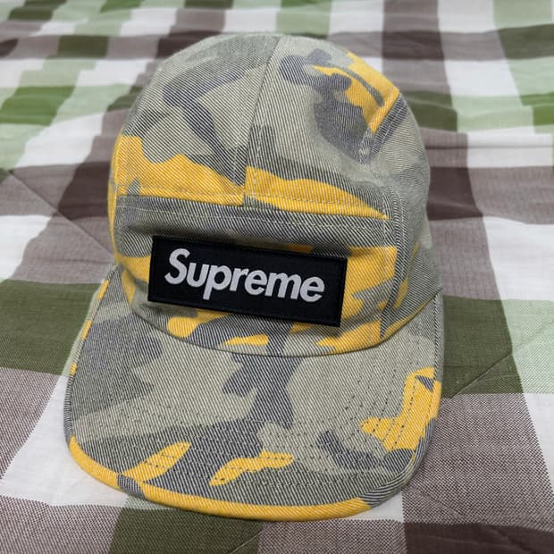 슈프림 카모 캠프캡 모자