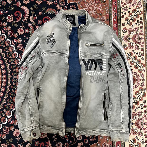 GOOD VIBES ONLY 워싱 그래픽 패치 데님 라이더 자켓 S