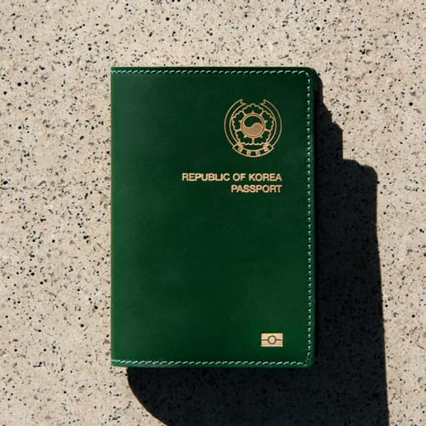 바스통  미발매 스페셜에디션 패스포트 커버