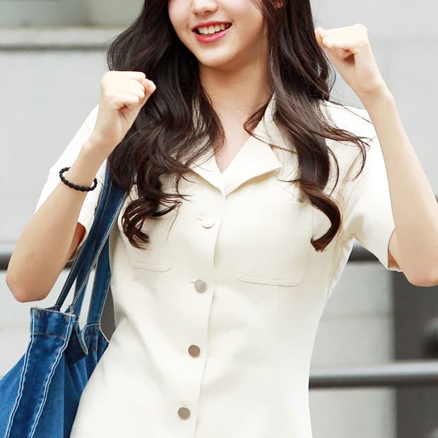 러브이즈트루 장원영 원피스
