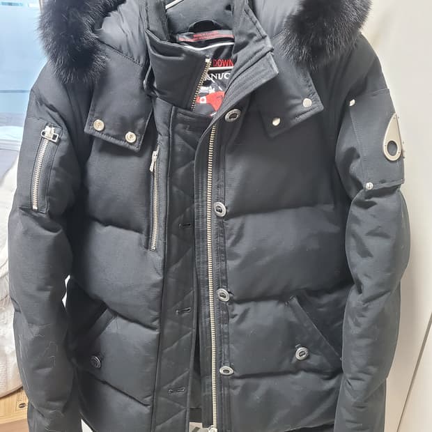 무스너클 패딩