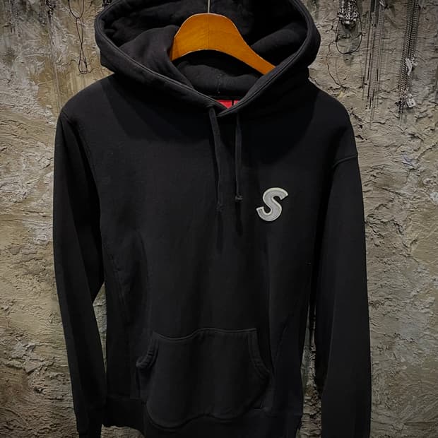 Supreme cute hoodie 