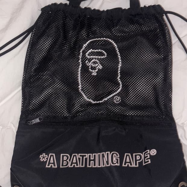 베이프 썸머백팩