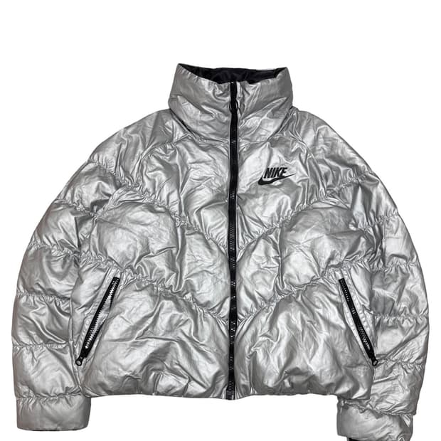 나이키 메탈릭 실버 푸퍼 패딩