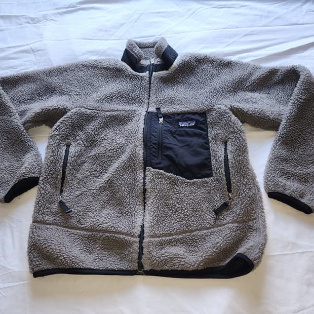 파타고니아 클래식 레트로-X 플리스 자켓 니켈/블랙