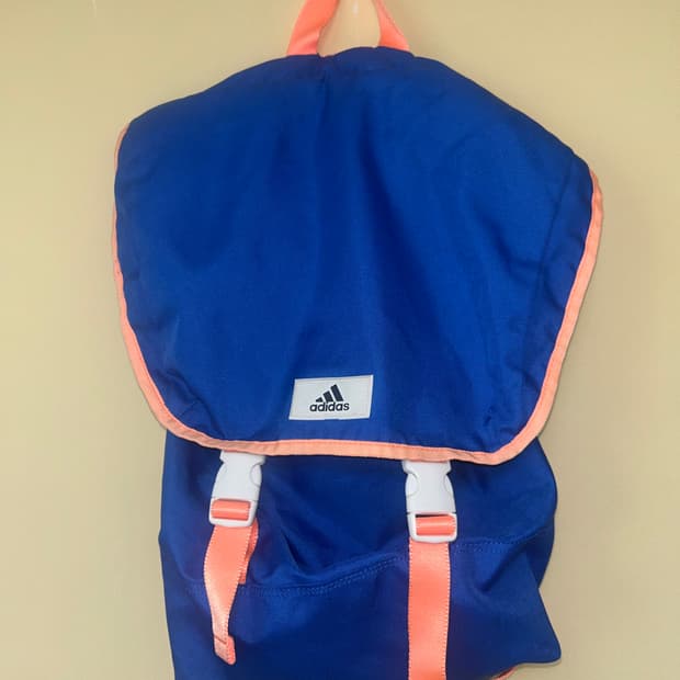 아디다스 올드스쿨 백팩