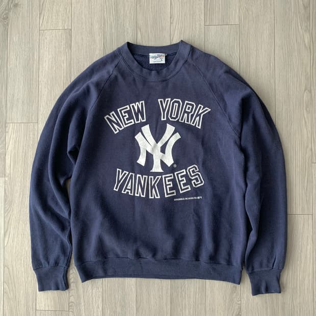 벨바쉰 USA 뉴욕 양키스 빈티지 스웻셔츠