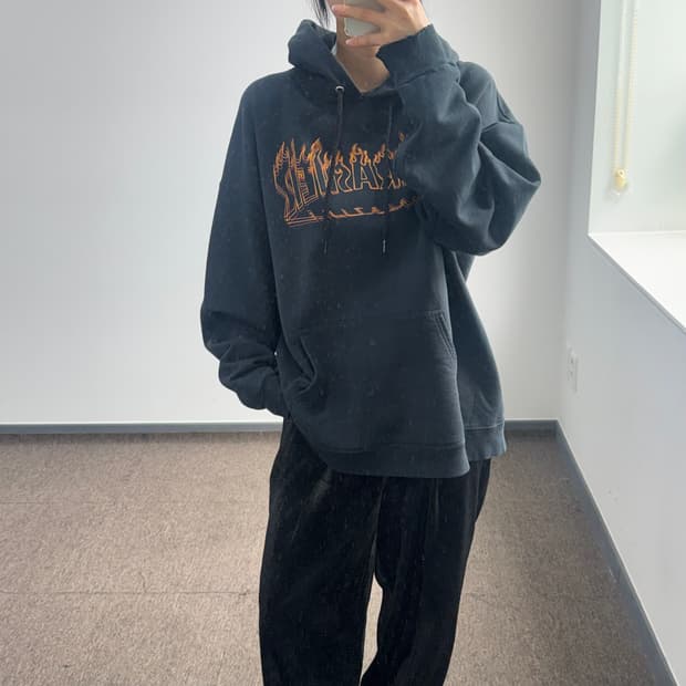 Thrasher 트레저 블랙 후드티