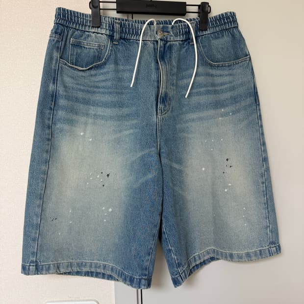 [52] 솔리드옴므 블루 페인팅 버뮤다 반바지