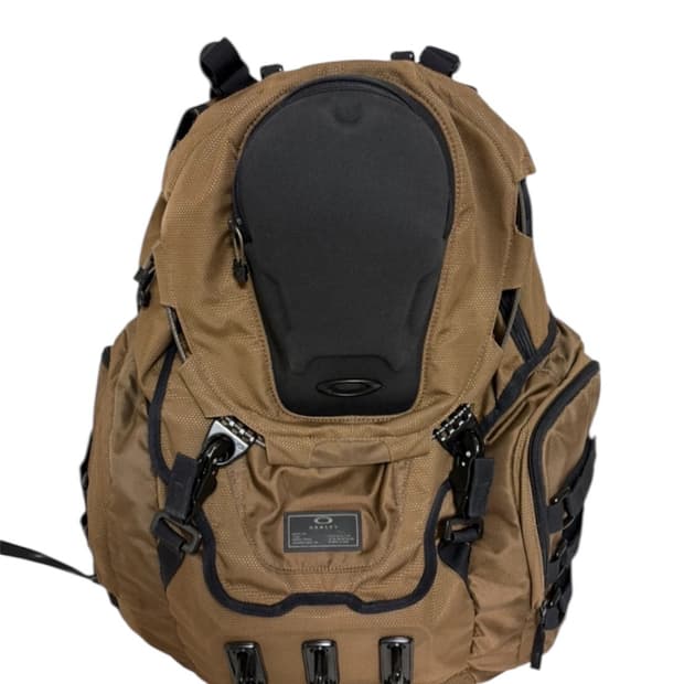 오클리 백팩 키친싱킹 브라운 고프코어