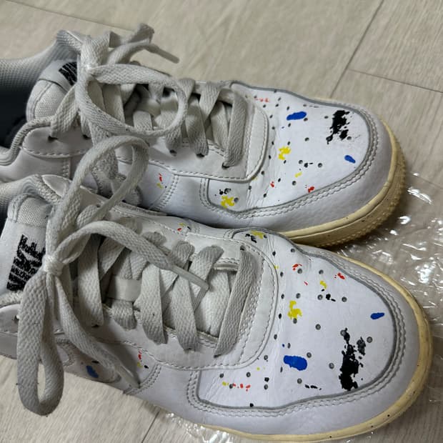 나이키 에어포스 1 '07 LV8 페인트 스플래터 화이트