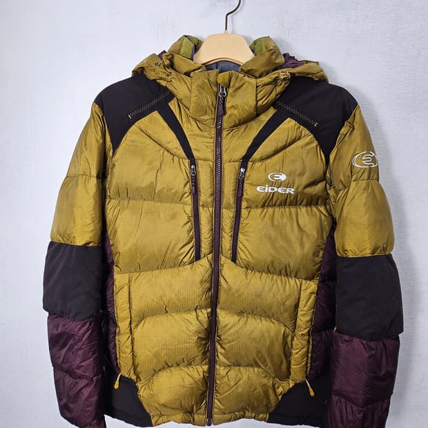 아이더 700필파워 윈드스토퍼 구스패딩 95 M