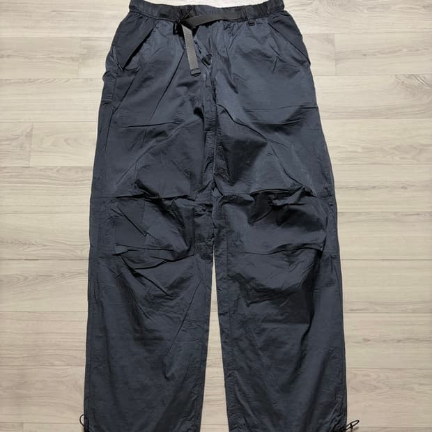 루트파인더 파라슈트 팬츠 그레이 M사이즈 판매