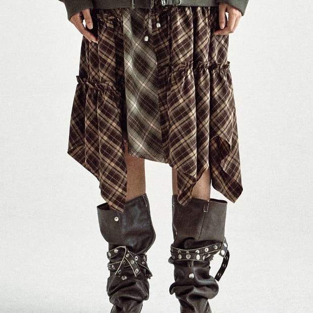더바이닐하우스 UNBALANCE LAYERED CHECK SKIRT