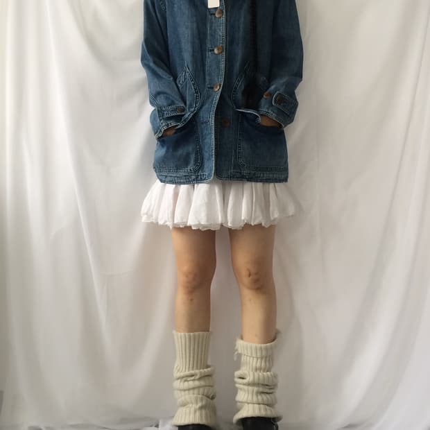 Collar point denim jacket