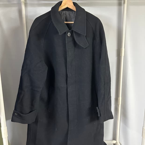 무신사 스탠다드 울 블렌드 부클 오버사이즈 발마칸 코트