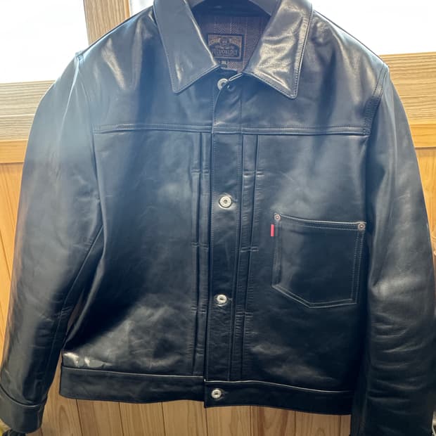 Veluokldly 대전판 가죽자켓