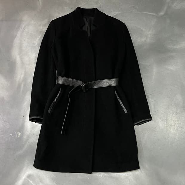  아크네 울 벨크로 코트 y15532