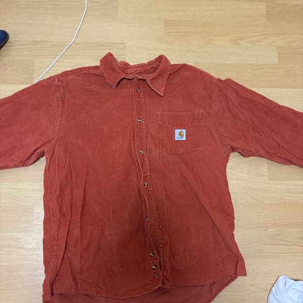 칼하트 셔츠