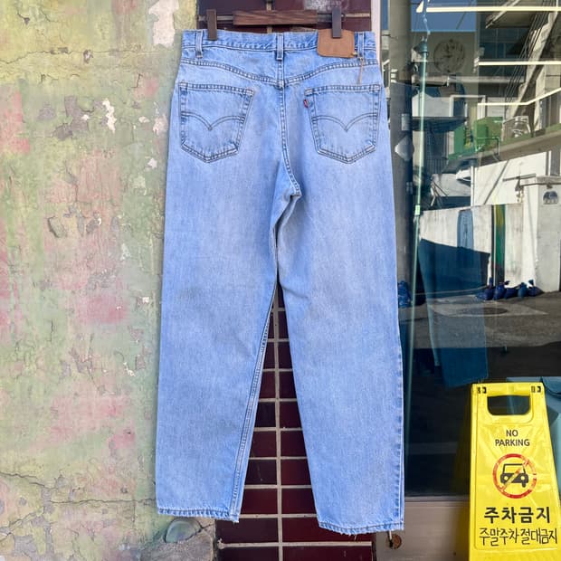 00’s 550 Vintage Levi's
