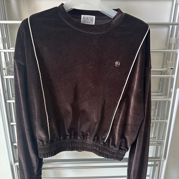 마리떼 벨벳맨투맨 S(새상품)+그립톡