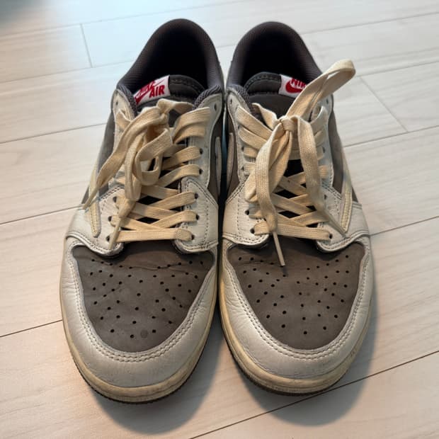 조던 1 x 트래비스 스캇 레트로 로우 OG SP 세일 앤 리저록 265