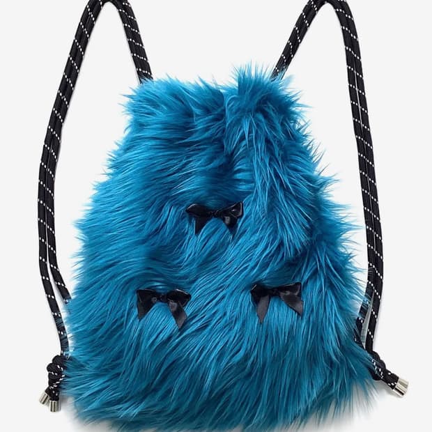 아더월들리 블루 퍼 리본 짐