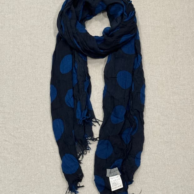 요지야마모토 뿌르옴므 도트 머플러