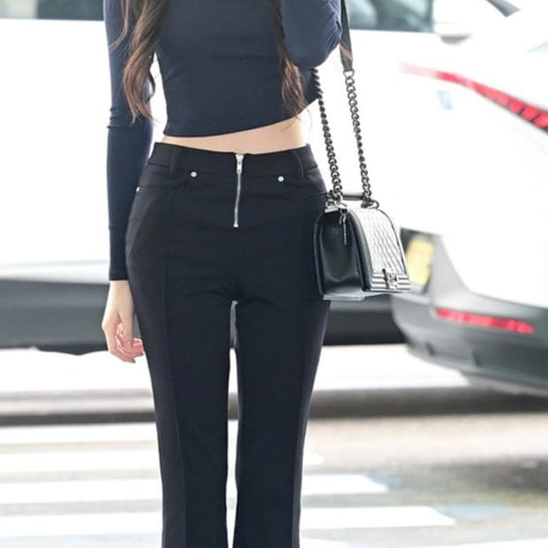 유즈 부츠컷바지