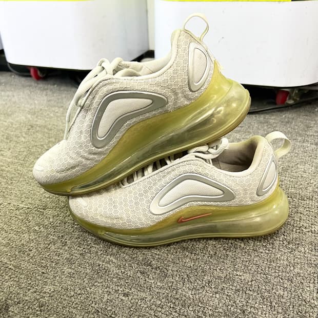 [220] 나이키 에어맥스 720 화이트