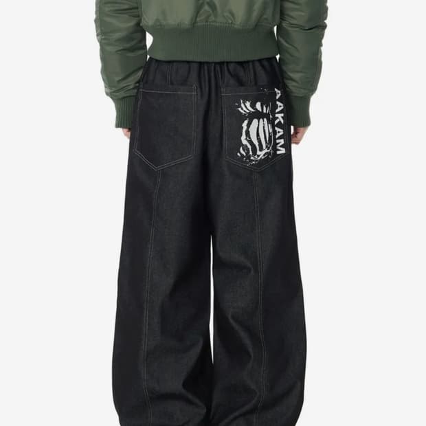 [1] 아캄 Knee Pin-tuck Printed Denim Pants