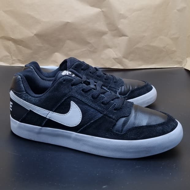 나이키 SB 델타포스 벌크 스니커즈 275