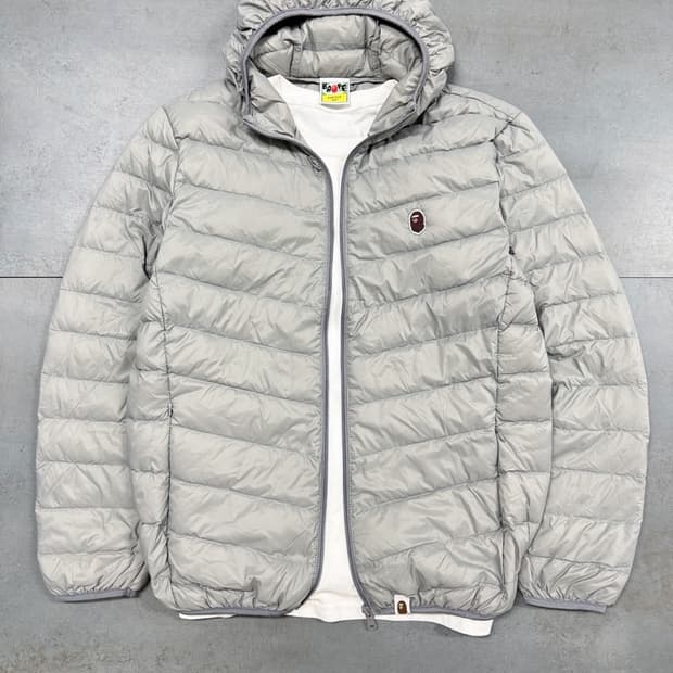 베이프 경량패딩 그레이