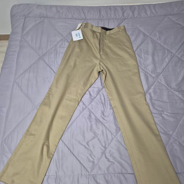 톰브라운 하이웨스트 치노팬츠 새제품 2사이즈