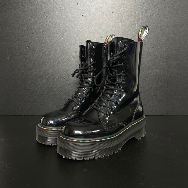 [235] 닥터마틴 제이든 하이 10홀 레인보우 워커 부츠