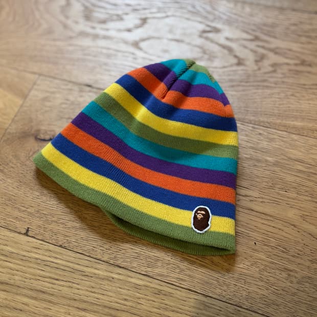 베이프 멀티 컬러 비니