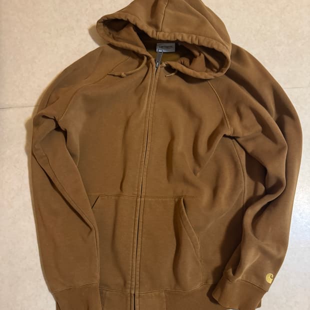 칼하트 WIP 후드집업 판매합니다. 