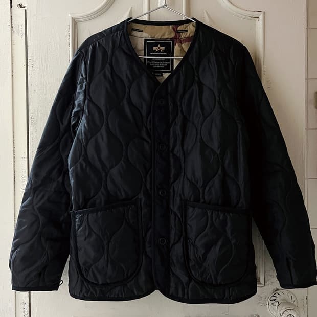 #lightweight padded [Alpha Industries]