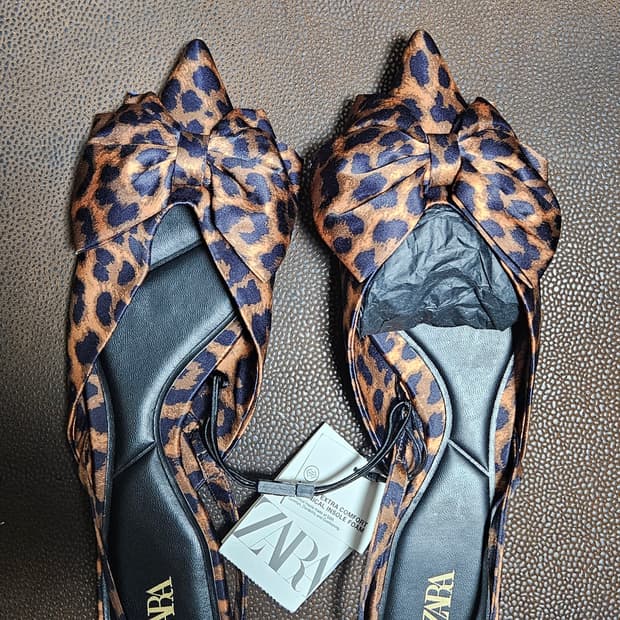 자라 레오파드 리본 플랫 슈즈 (38) 새상품