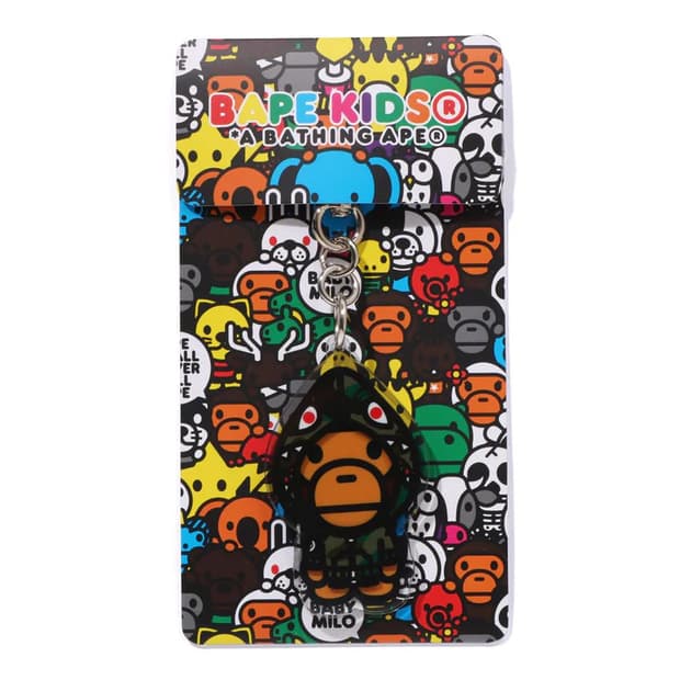 [OS] 베이프 베이비마일로 샤크후드 아크릴 키링