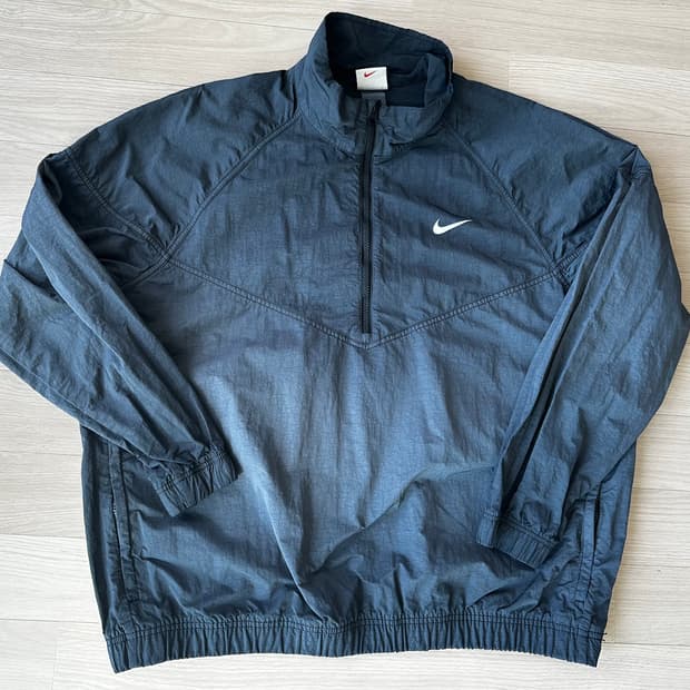 나이키 x 스투시 윈드러너 자켓 오프 느와르 L