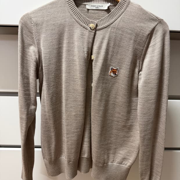 메종키츠네 가디건