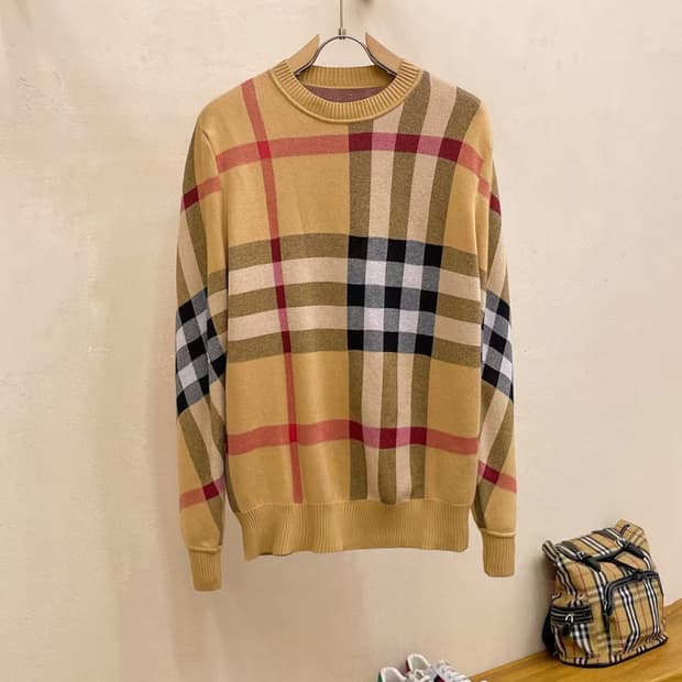 [버버;리] 새상품 / 니트 / 약 105~110 사이즈 