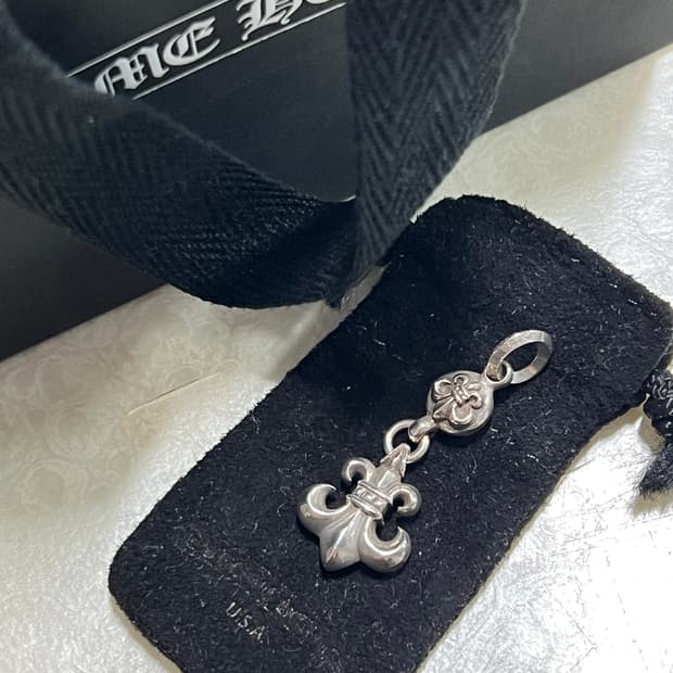 크롬하츠 원볼 BS 플레어 펜던트