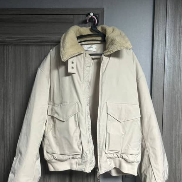 무스탕 자켓 숏패딩 아이보리