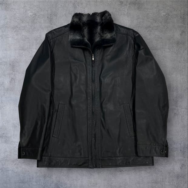 VTG 블랙 컬러 양가죽 자켓