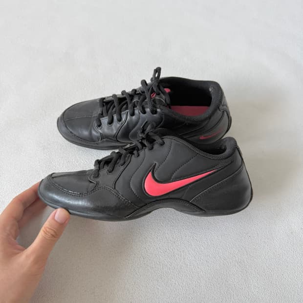 [240]나이키(NIKE) 우먼스 뮤지크4